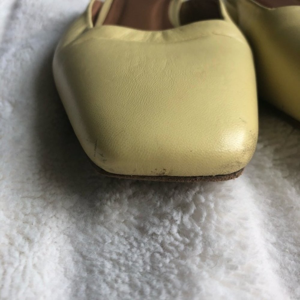 LOQ Lucia Mules in Yellow - Picture 2 of 5